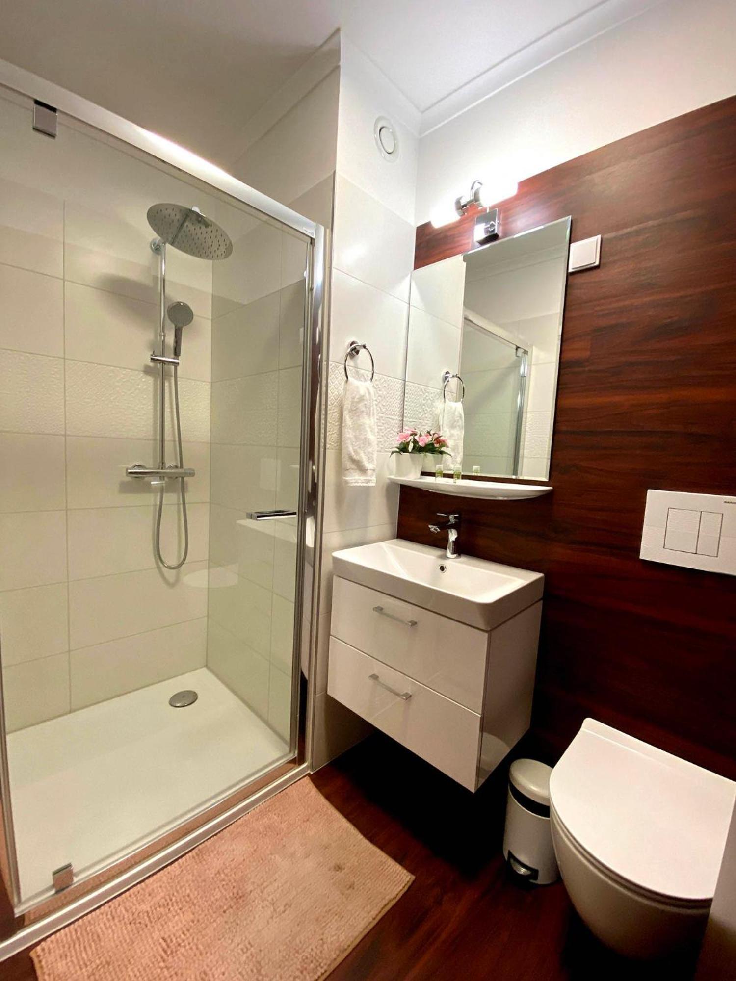 Vi-Li Panzio Bed & Breakfast Maklar Bagian luar foto