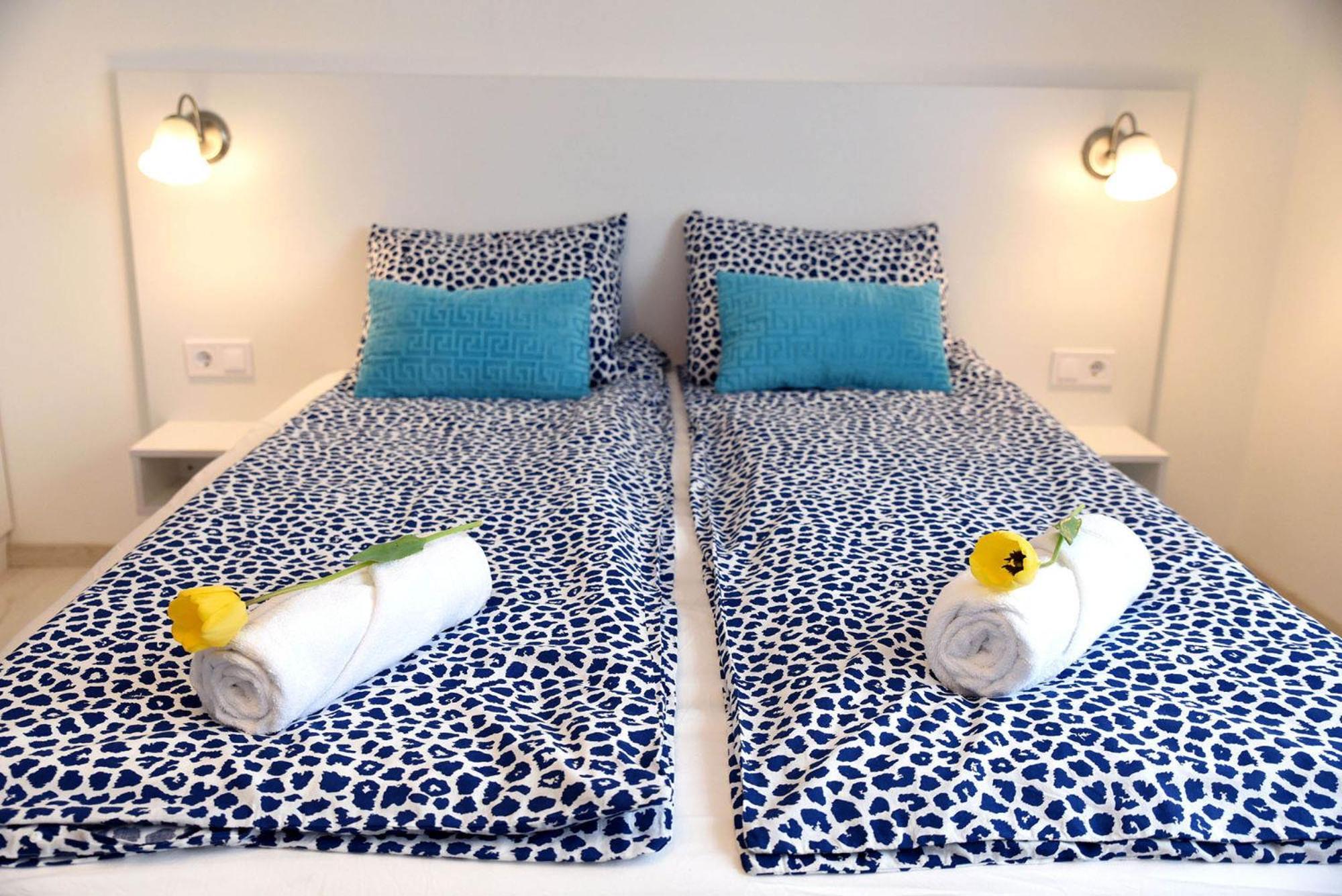 Vi-Li Panzio Bed & Breakfast Maklar Bagian luar foto