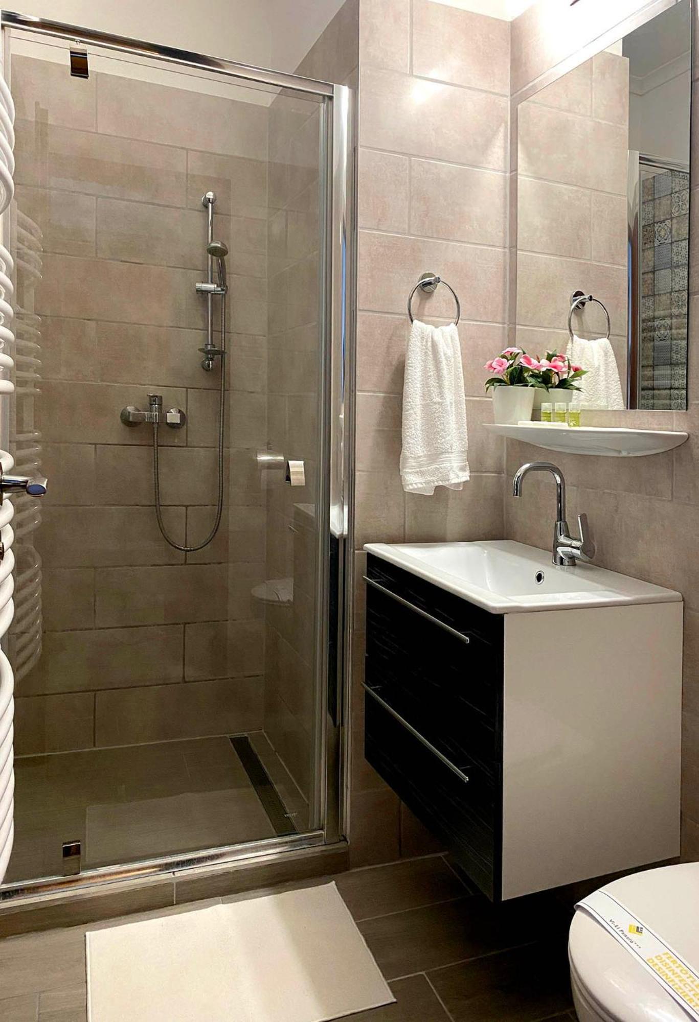 Vi-Li Panzio Bed & Breakfast Maklar Bagian luar foto